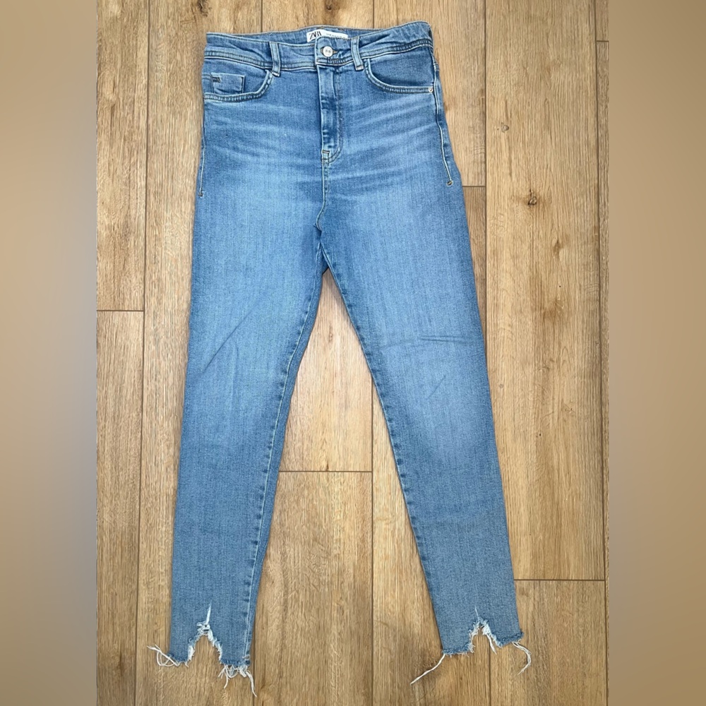 Zara jeans